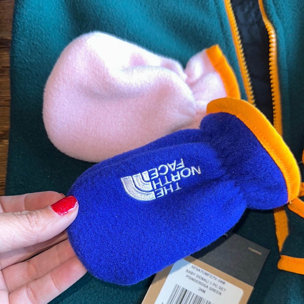 The North Face Denali Green and Blue Footies One Piece with Color-Block Design - Picture 4 of 5